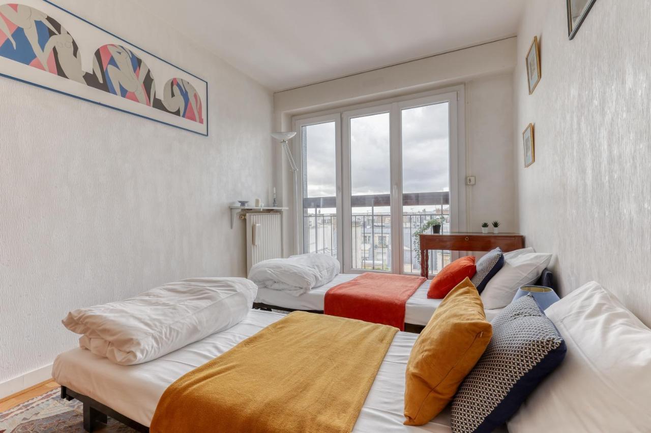 Large And Bright 2 Bdrs Flat With View - Paris 20 Apartment Exterior photo